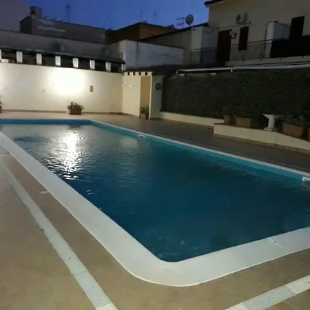 Casa Roja *